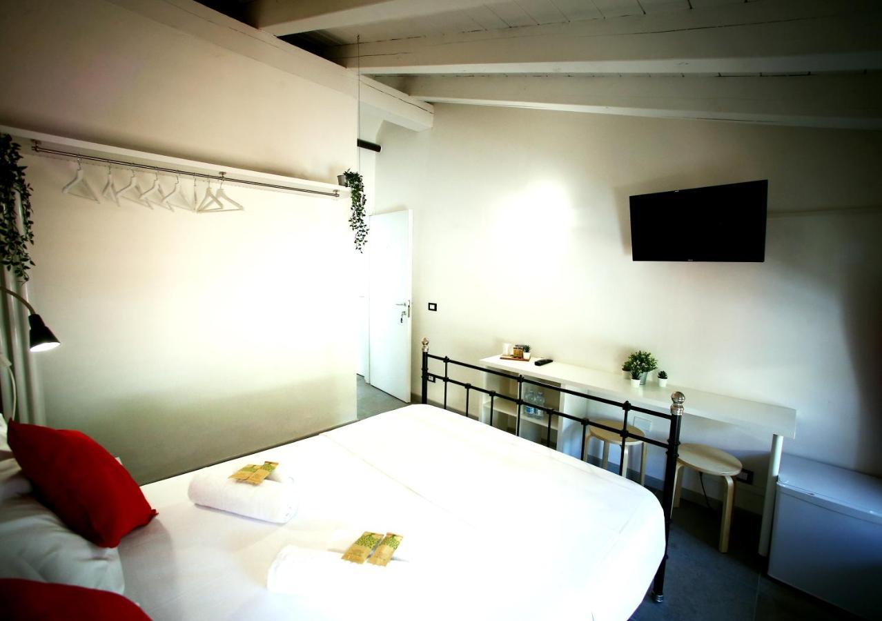 Ermi Hotel Sona Exterior photo